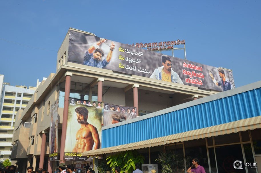 ISM-Movie-Hungama-At-Bramaramba-Theater